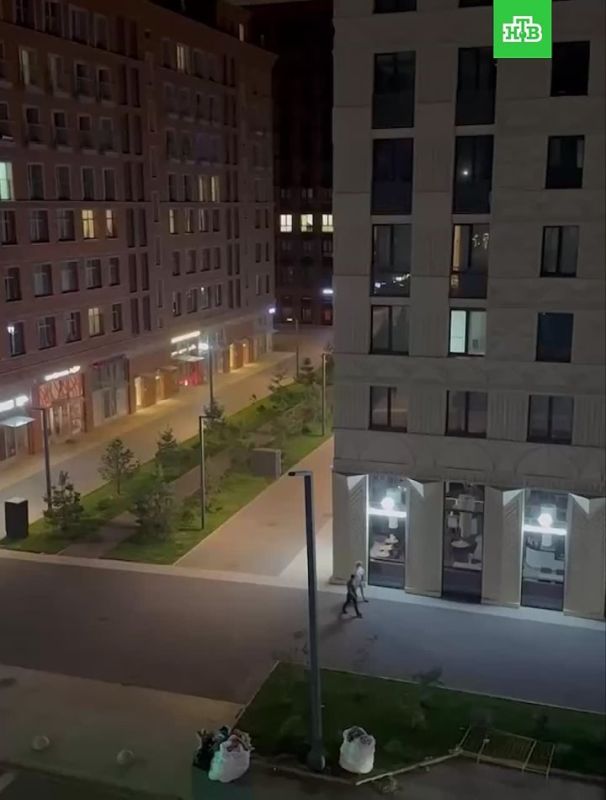 «Я тебе разрешение давал?! Ты спросила меня?!»