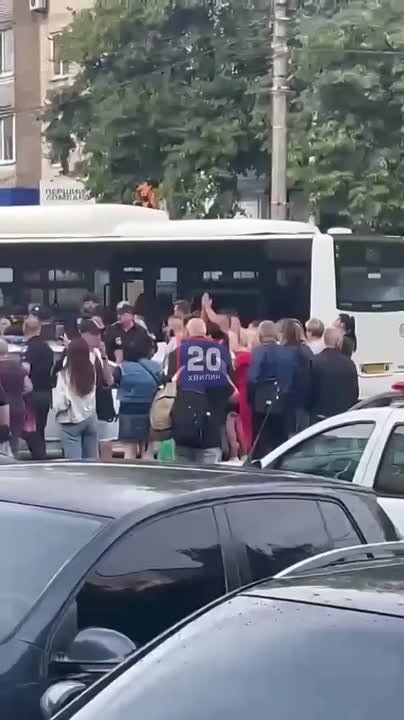 В Виннице после попытки силовой мобилизации прошёл митинг против ТЦК