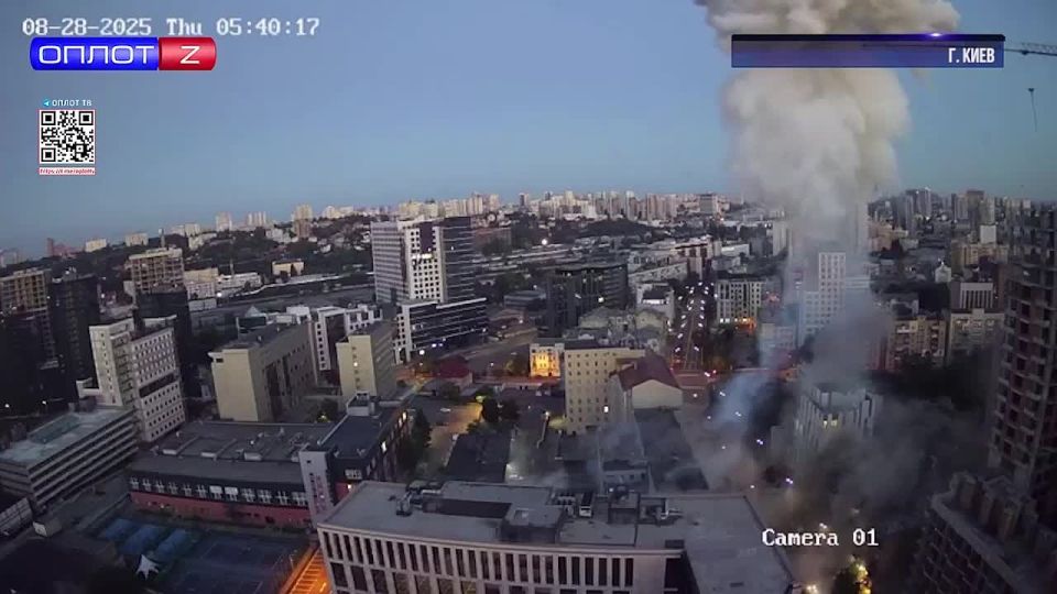 Ночью 28 августа наша армия нанесла мощный комбинированный удар по предприятиям военно-промышленного комплекса и военным авиабазам Украины