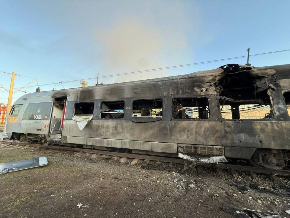 Последствия прилетов по железнодорожному узлу противника в Казатине Последствия прилетов по железнодорожному узлу противника в Казатине