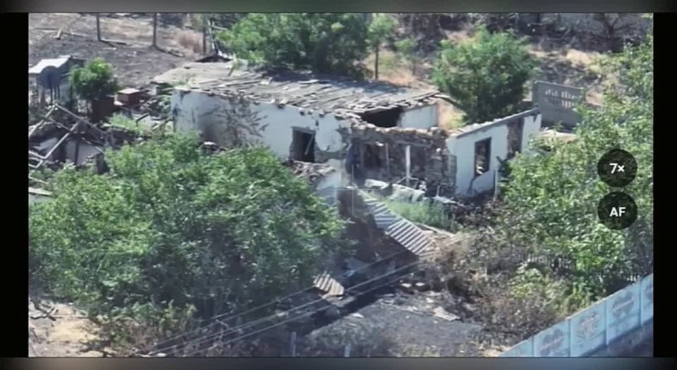 Российские дроноводы уничтожили украинских боевиков в Херсонской области