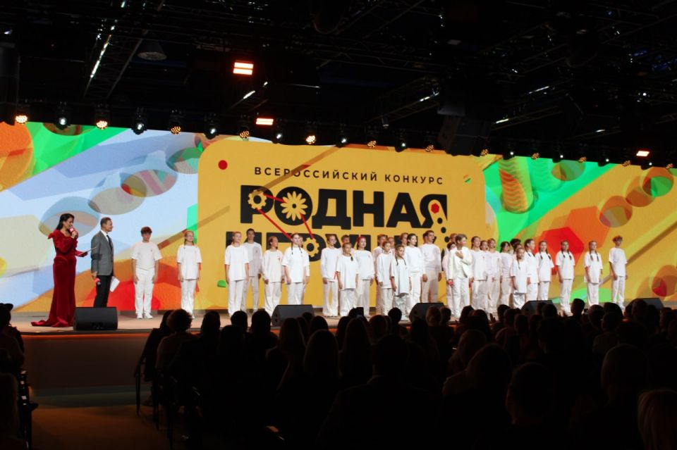 В ЦЕНТРЕ ИНТЕЛЛЕКТУАЛЬНОЙ СИЛЫ РОССИИ НАГРАДИЛИ ТЕХ, КТО ДАРИТ ДЕТЯМ МЕЧТУ В ЦЕНТРЕ ИНТЕЛЛЕКТУАЛЬНОЙ СИЛЫ РОССИИ НАГРАДИЛИ ТЕХ, КТО ДАРИТ ДЕТЯМ МЕЧТУ