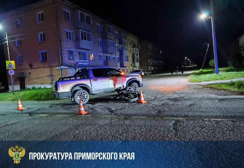 Водитель пикапа не уступил дорогу и сбил мотоцикл в Липовцах