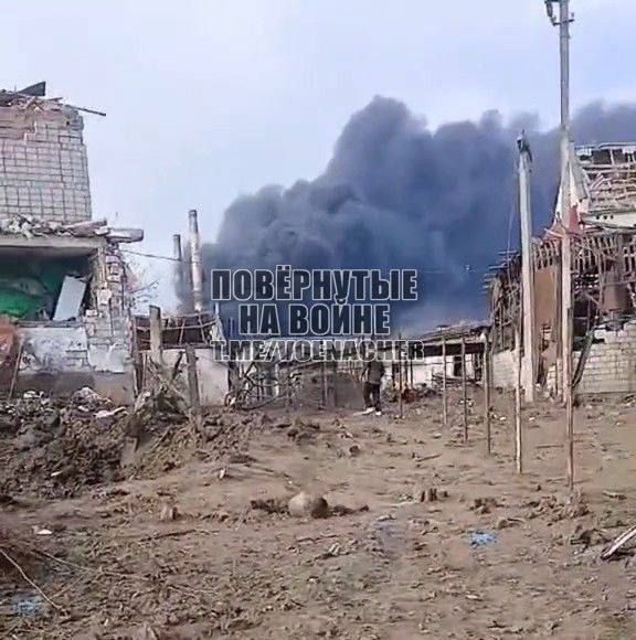 Последствия ударов дронов-камикадзе «Герань-2 по Ладыжинской ТЭС в Винницкой области Последствия ударов дронов-камикадзе «Герань-2 по Ладыжинской ТЭС в Винницкой области