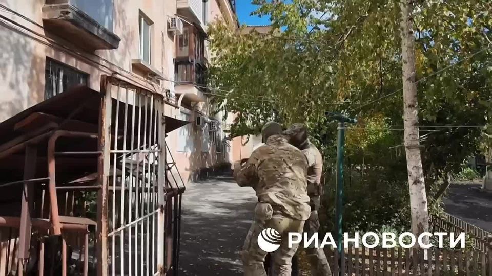 Предатель собирался подорвать памятник ВМФ в Севастополе