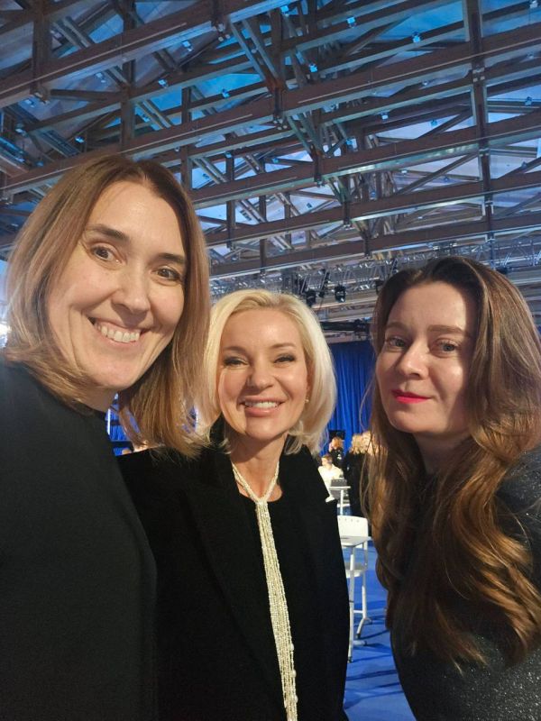 Ольга Казакова: Состоялась третья церемония вручения Национальной премии в области будущих технологий «ВЫЗОВ» Ольга Казакова: Состоялась третья церемония вручения Национальной премии в области будущих технологий «ВЫЗОВ»