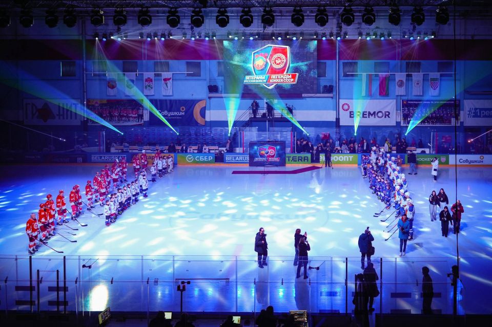 Товарищеский матч «Легенд хоккея» и «Ветеранов Брестской области» Товарищеский матч «Легенд хоккея» и «Ветеранов Брестской области»