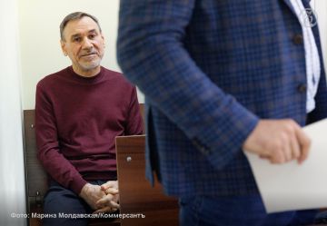 Уголовное преследование по одному делу о растрате прекратили в отношении экс-депутата Госдумы Малика Гайсина