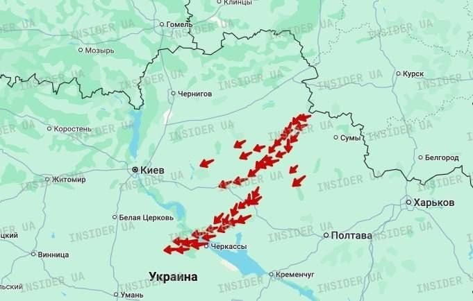 По данным украинских СМИ, около 100 ударных БПЛА «Герань» в данный момент находятся в воздушном пространстве Украины