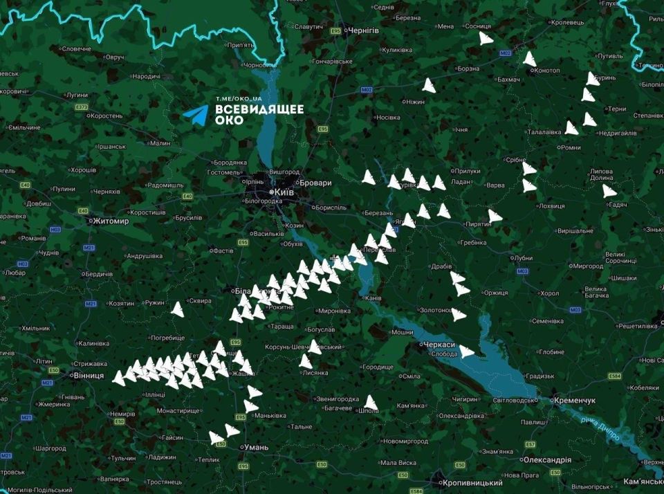 Небо над Киевом и областью «загудело»: более сотни «Гераней» летят к целям Небо над Киевом и областью «загудело»: более сотни «Гераней» летят к целям