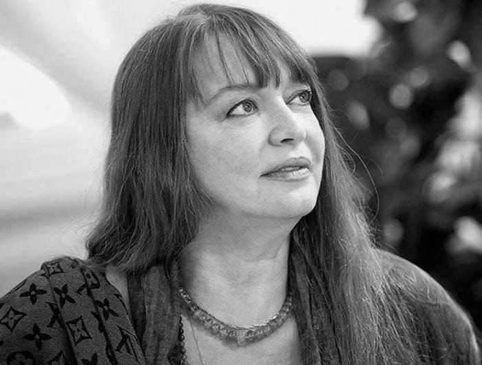 Умерла балерина и актриса Наталья Трубникова, известная по роли принцессы Мелисенты в фильме «31 июня» Умерла балерина и актриса Наталья Трубникова, известная по роли принцессы Мелисенты в фильме «31 июня»